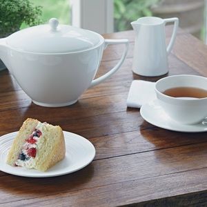 Jasper Conrad by Wedgwood Creamer New